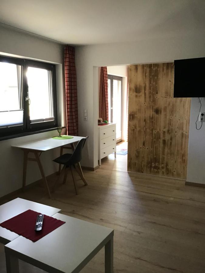 Ferienwohnungen Blumenwiese Dillingen an der Donau Exterior foto